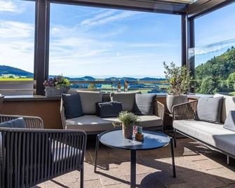 Landhotel Atzmüller - Zwettl an der Rodl - Balkon