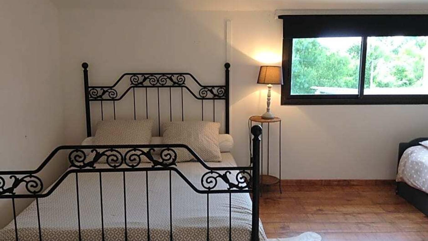 Le Mazet Chambre d'Hôtes