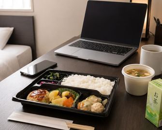 Kochi Green Hotel Harimayabashi - Kochi - Food