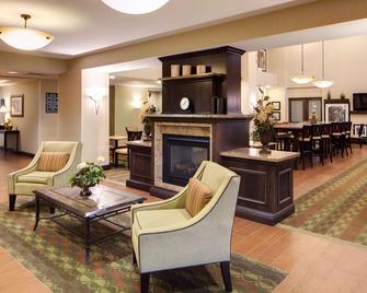 Hampton Inn & Suites Chicago/St. Charles - Saint Charles - Lobby