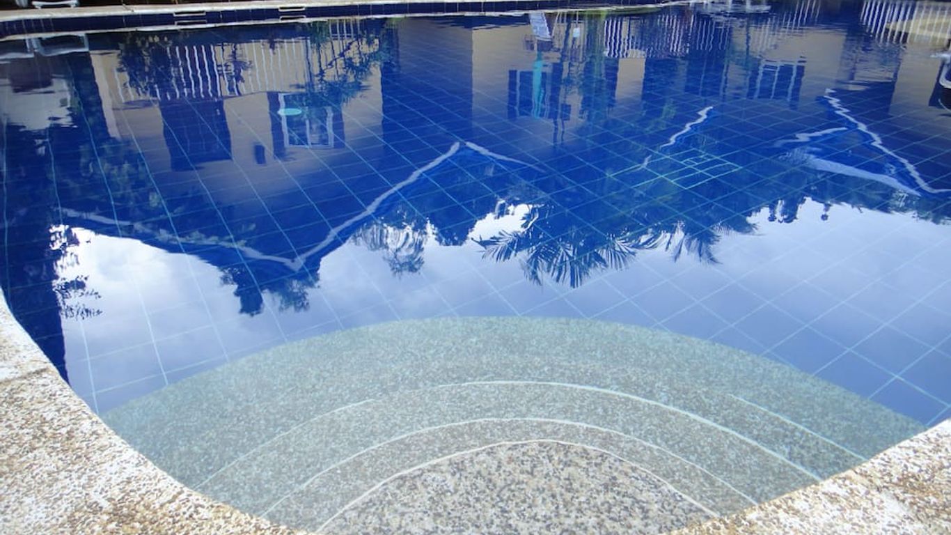 نزل وأجنحة بلو لاغون