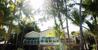 Villa Caemilla Beach Boutique Hotel - Boracay
