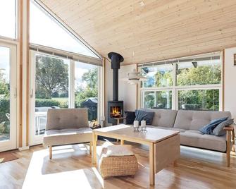 5 Person Holiday Home in Praesto - Præstø - Living room