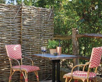 Artist Residence Oxfordshire - Witney - Patio