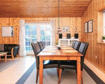 Holiday Home Kolind III - Kolind - Comedor