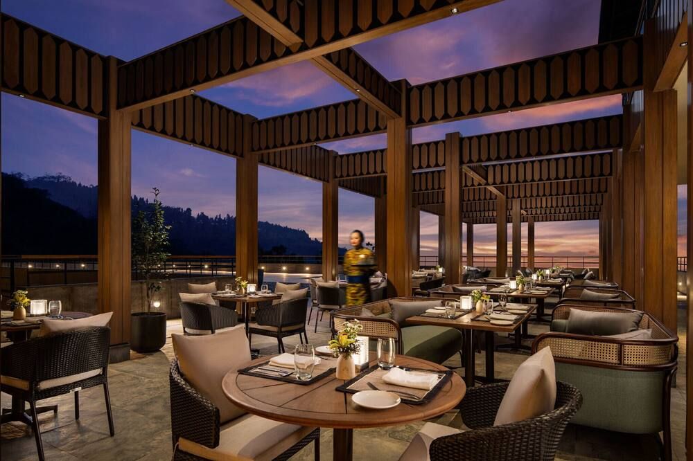 Taj Guras Kutir Resort & Spa, Gangtok - גנגטוק - מסעדה