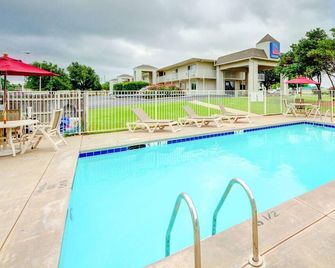 Studio 6 Midwest City Ok - Oklahoma City - Oklahoma City - Pool