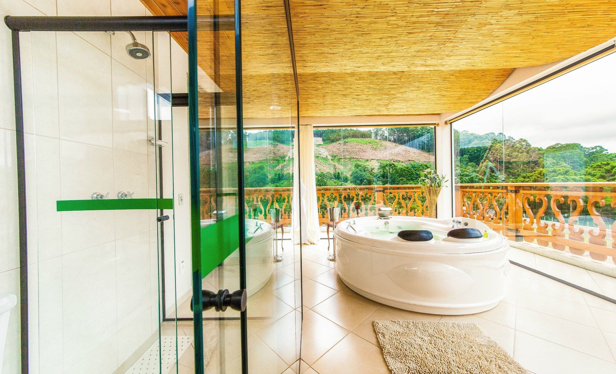 Pousada Palos Verdes - Monte Verde - מרפסת