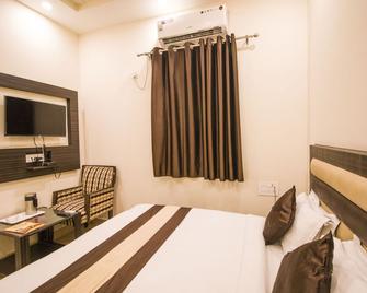 Hotel Gopal - Haridwar - Bedroom