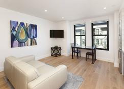 1BR Condo w A/C, Rooftop Deck - San Francisco Life Real Estate - San Francisco - Stue