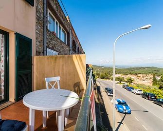 B-15 - Begur - Balkon