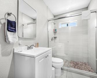 Brand New Private El Cajon Home! Close To Sdsu! - National City