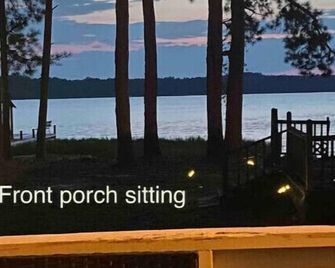 Lakeside Living - Hartsville - Balcone