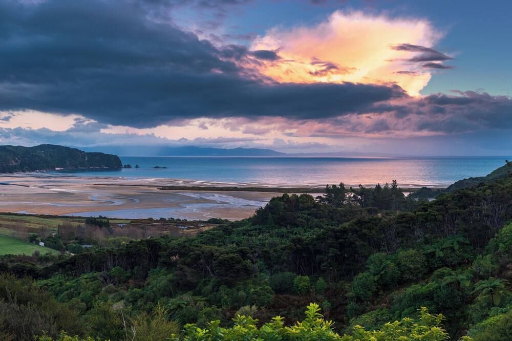 Golden Bay Hideaway - تاكاكا