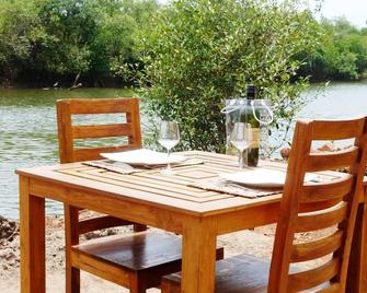 La Mangrove - Canacona - Terasa
