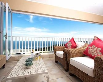Pinnacle Point Beach & Golf - Penthouse & Villa - Mossel Bay - Balcón
