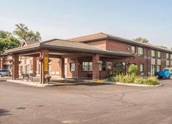 Comfort Inn Orillia - Orillia - Gebouw
