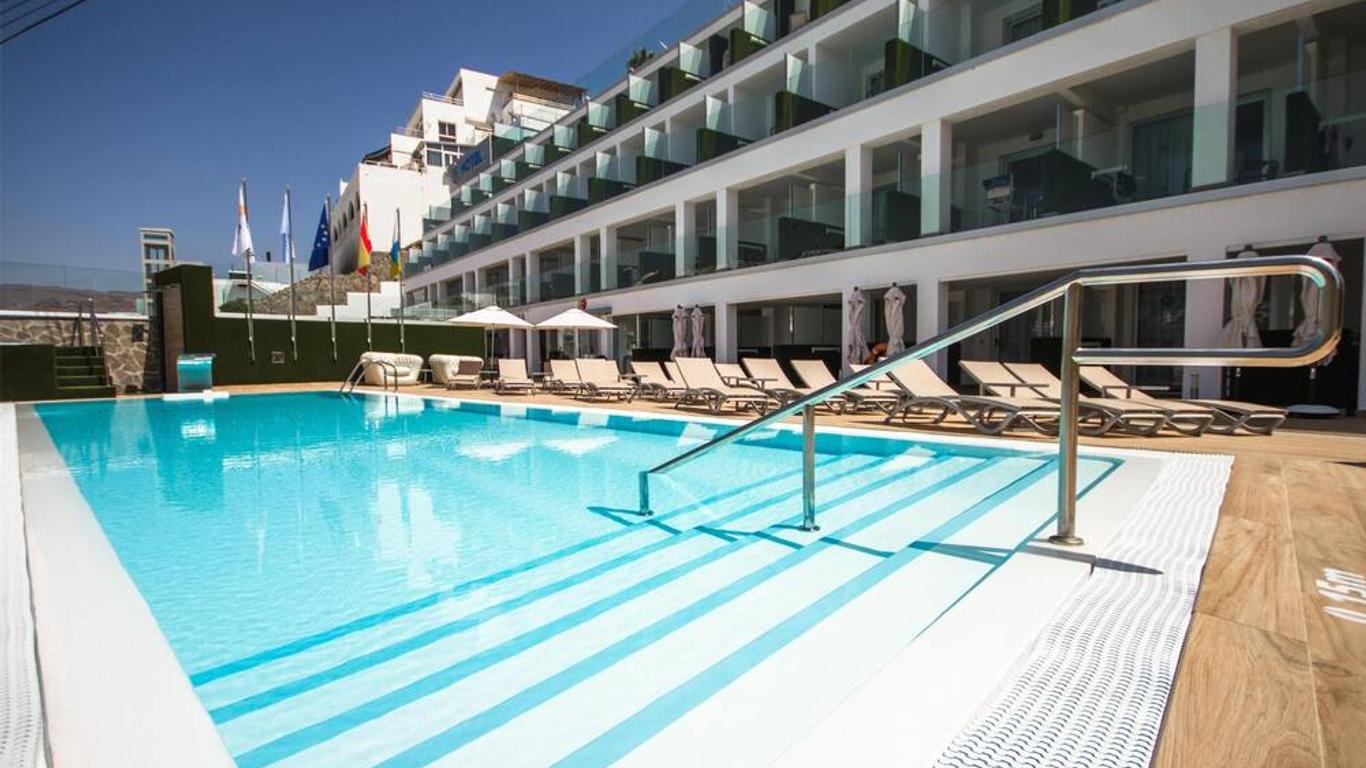 IG Nachosol Atlantic & Yaizasol by Servatur - Adults Only