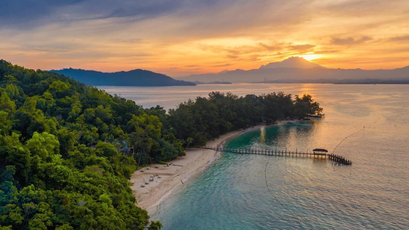 Sutera Sanctuary Lodges At Manukan Island