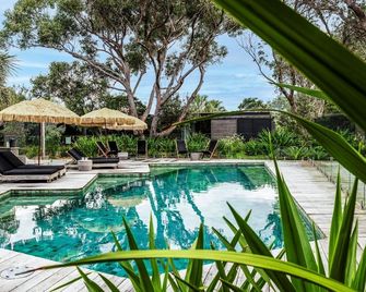 Privately Managed Golf View - Bangalay Villas - Shoalhaven Heads - Piscina