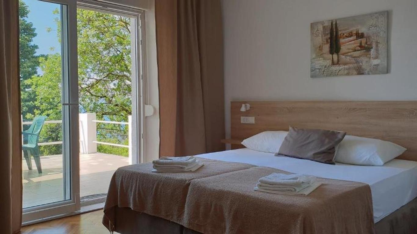 Rooms Villa Lucija