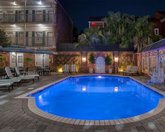 Best Western Plus French Quarter Courtyard Hotel - New Orleans - Pool