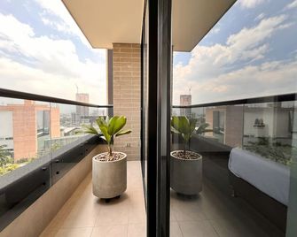 Spacious loft at amazing location! - Sabaneta - Balcon