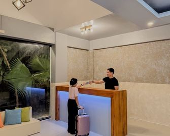 Goofy Ants Hostel - Puerto Princesa - Recepción