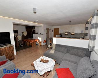 XL Appartements Steinhaus - Valle Aurina/Ahrntal - Living room