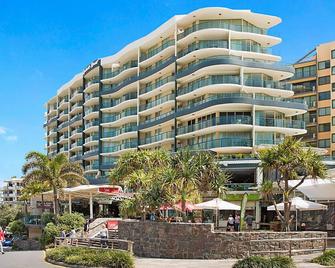 Holiday With A View Landmark Hotel - Mooloolaba - Building