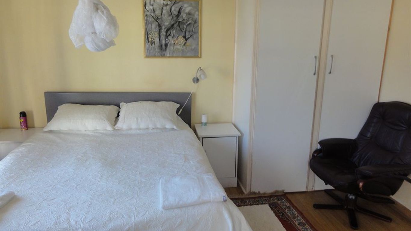 سيمبا هاراري