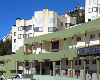 El Ciervo - Pradollano - Gebouw