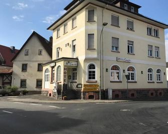 Linden/Hotel Anker - Linden (Hessen) - Edificio