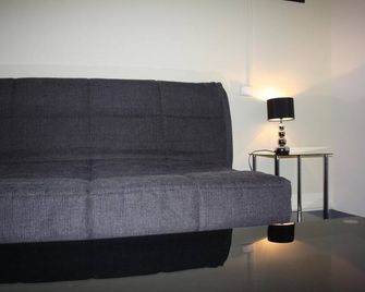 達特尼昂酒店 - 蒙塔日 - 客廳