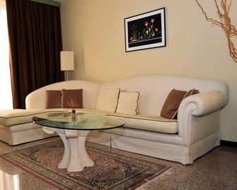 Hotel Diamante - Corbetta - Sala de estar