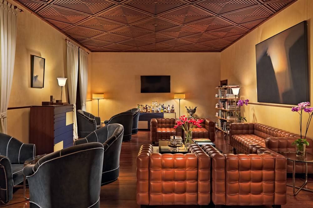 سان روك أونلي أدالتس