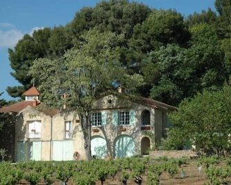 1: Maison 'Olivier', Domaine des Charmettes - Laudun-l'Ardoise - Building
