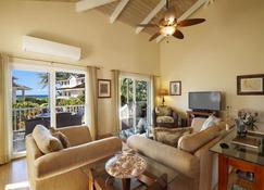 Luxury Ocean Vista Home..Miles Of Beach, Sunsets - Full House A/C - Tvncu #1076 - Kekaha - Living room