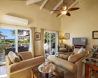Luxury Ocean Vista Home..Miles Of Beach, Sunsets - Full House A/C - Tvncu #1076 - Kekaha - Living room