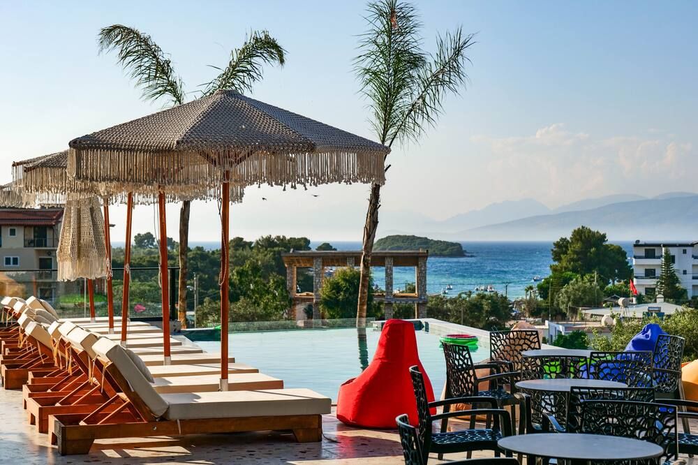 Sunlight Hotel - Ksamil