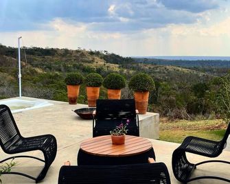 Casa do Valle - Hotel Boutique & Eventos - Chapada dos Guimaraes - Балкон