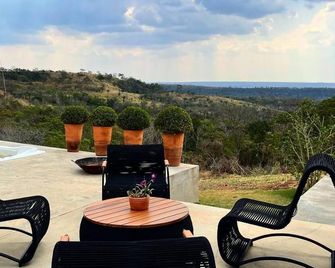 Casa do Valle - Hotel Boutique & Eventos - Chapada dos Guimaraes - Балкон