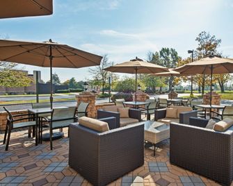 Holiday Inn Harrisburg East By IHG - Middletown - Edificio