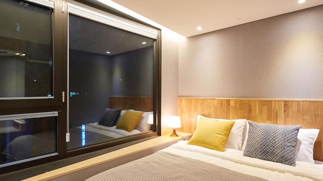 Hostel Cleo Seoul Hongdae