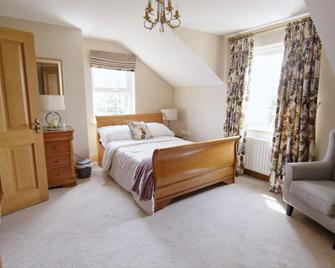 Drum Manor - Hillsborough - Bedroom