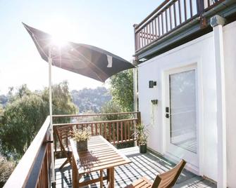 Private & Quiet Los Feliz Guest Suite With Views! - Los Angeles - Balcó
