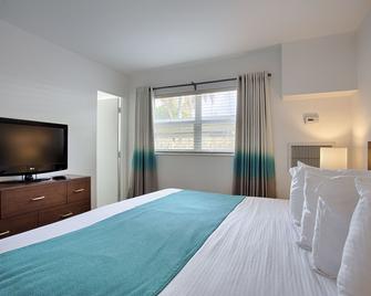 Regency Inn & Suites Sarasota - Sarasota - Soverom