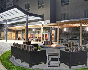 Towneplace Suites By Marriott Lima - Lima - Innenhof