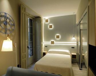 Apartamentos Gibralfaro Centro - Málaga - Quarto