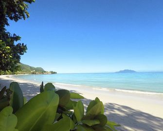Villa Mimi - Beau Vallon - Beach